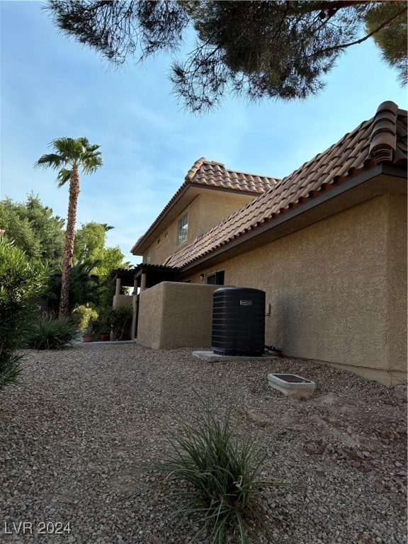 1834 Mimosa Court Property Photo 14