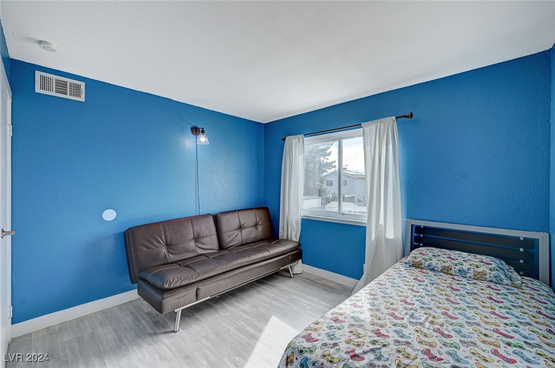 3933 Manford Circle Property Photo 26