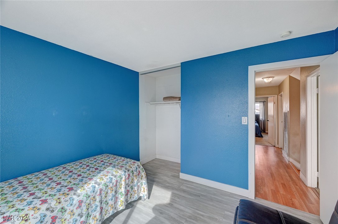 3933 Manford Circle Property Photo 27