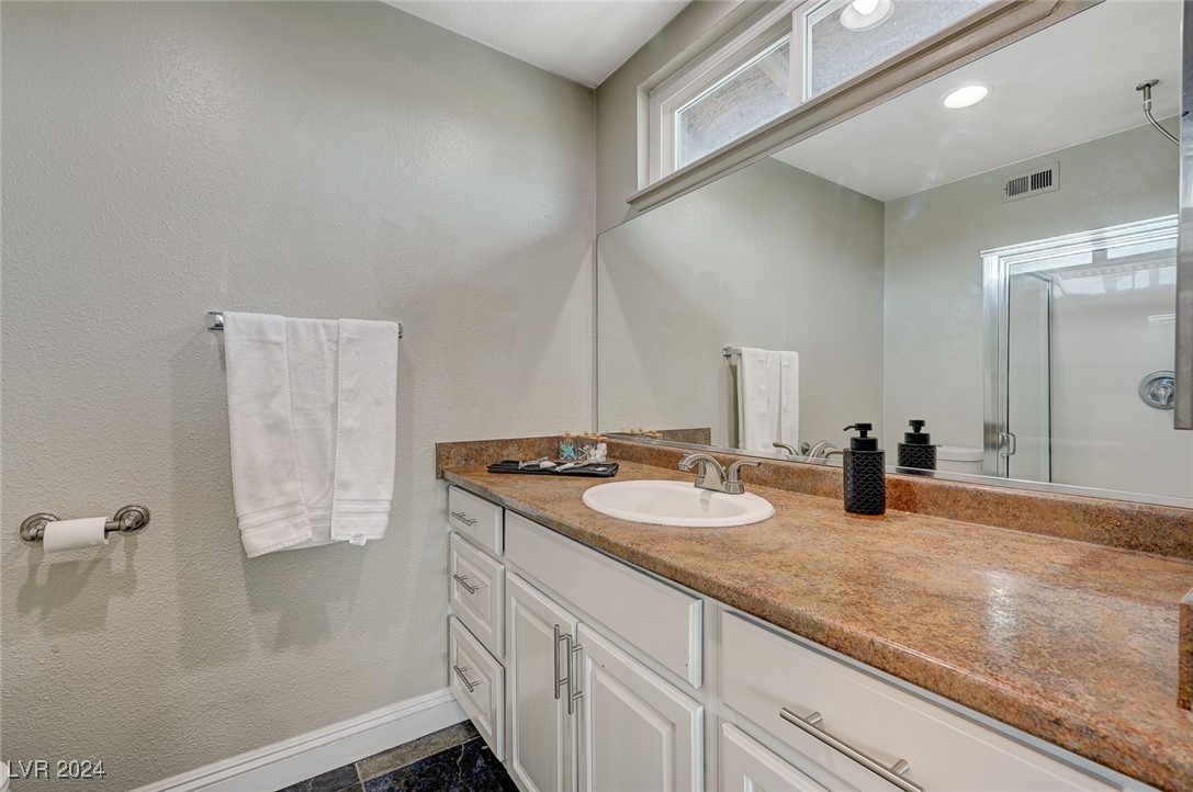 3933 Manford Circle Property Photo 34