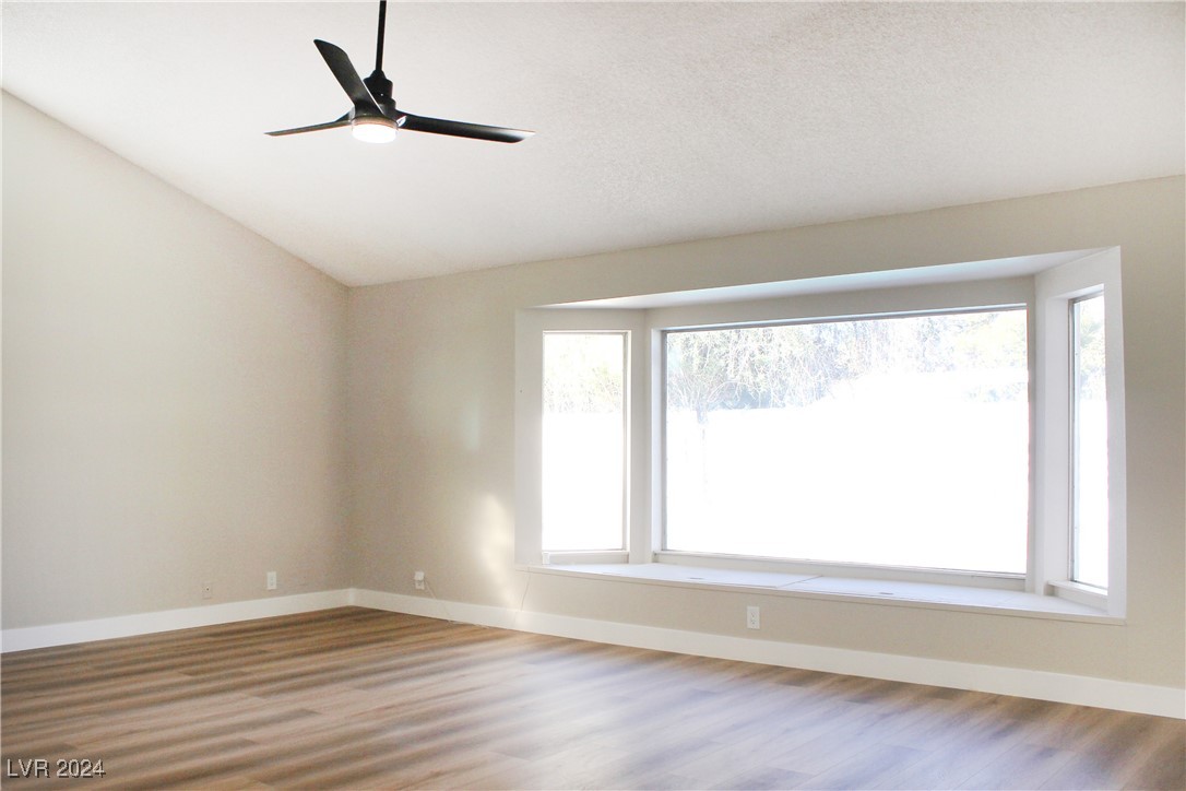 2420 Laurie Drive Property Photo 24