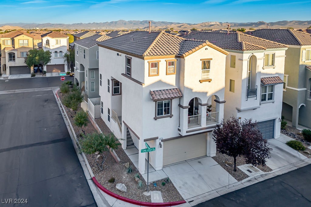 9528 Log Jam Street Property Photo