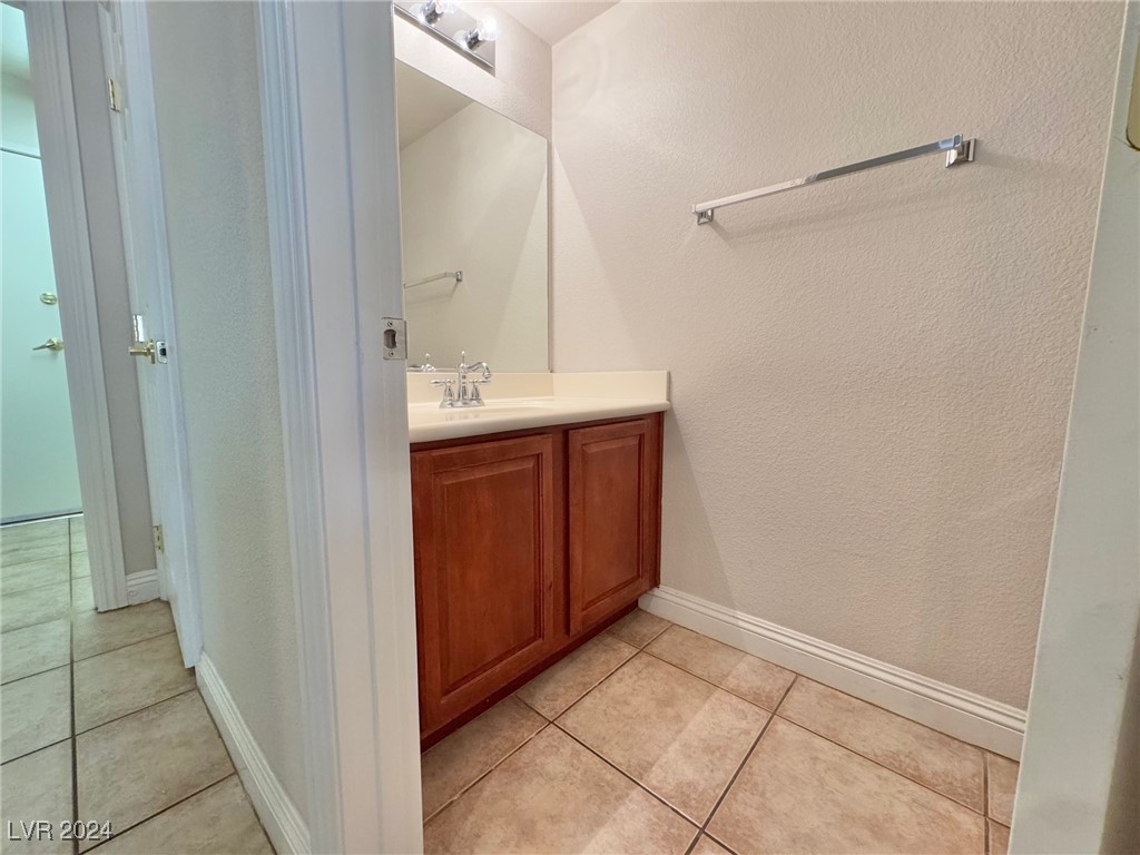 10663 Petricola Street 102 Property Photo 6