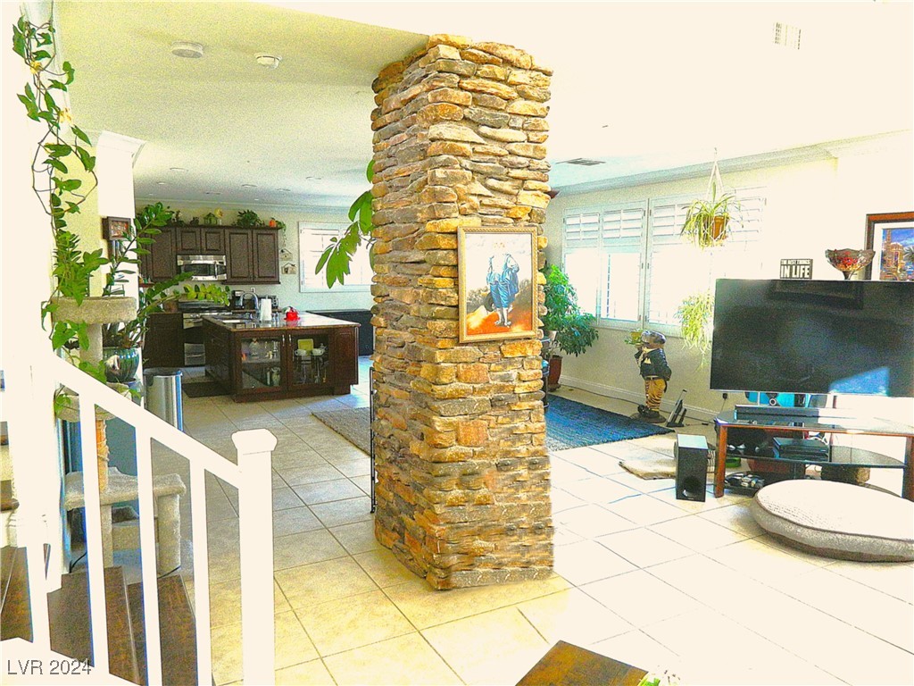 8230 Moapa Water Street Property Photo 5