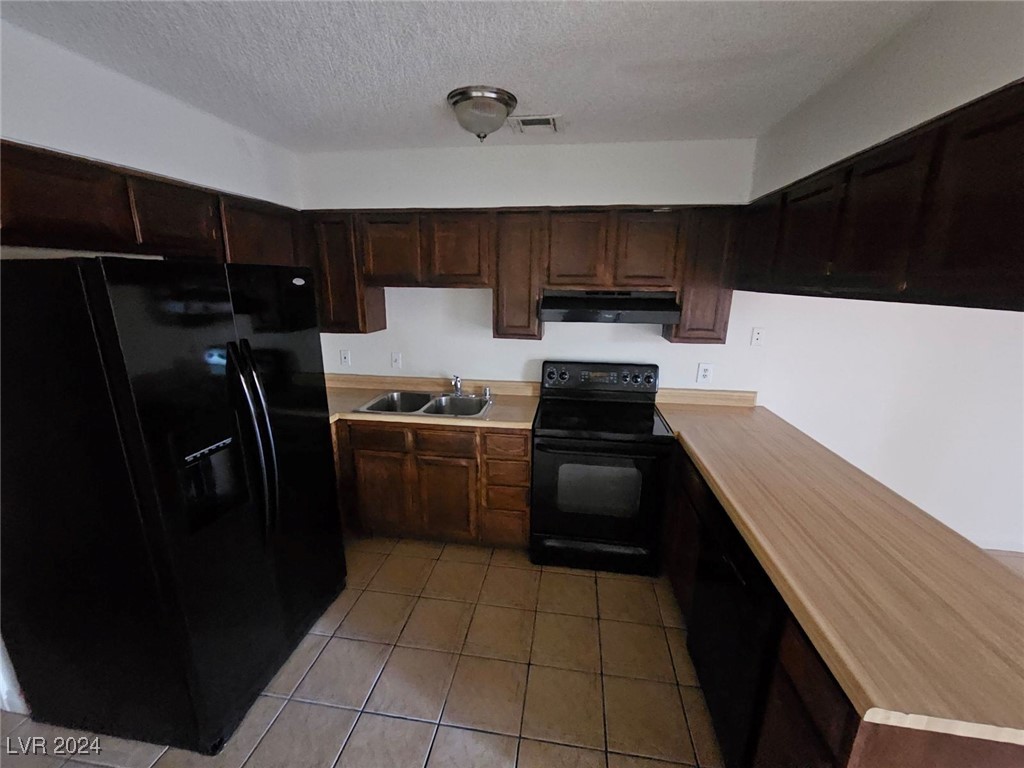 6979 Issac Avenue 1 Property Photo 3