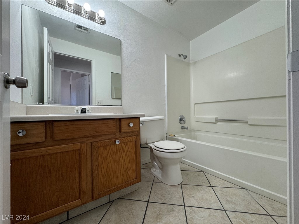1953 Sangallo Street 106 Property Photo 20