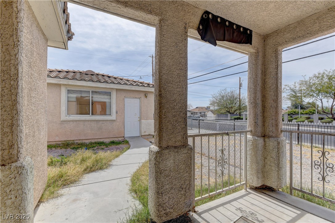 1271 Balzar Avenue Property Photo 5