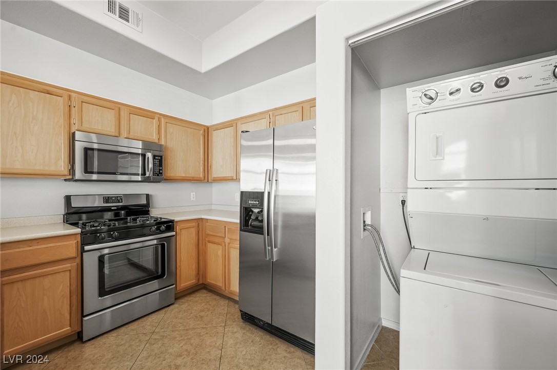 700 Carnegie Street 1512 Property Photo 14