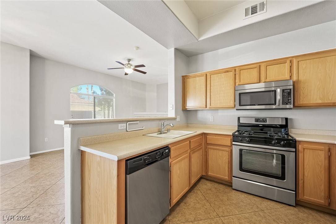 700 Carnegie Street 1512 Property Photo 16