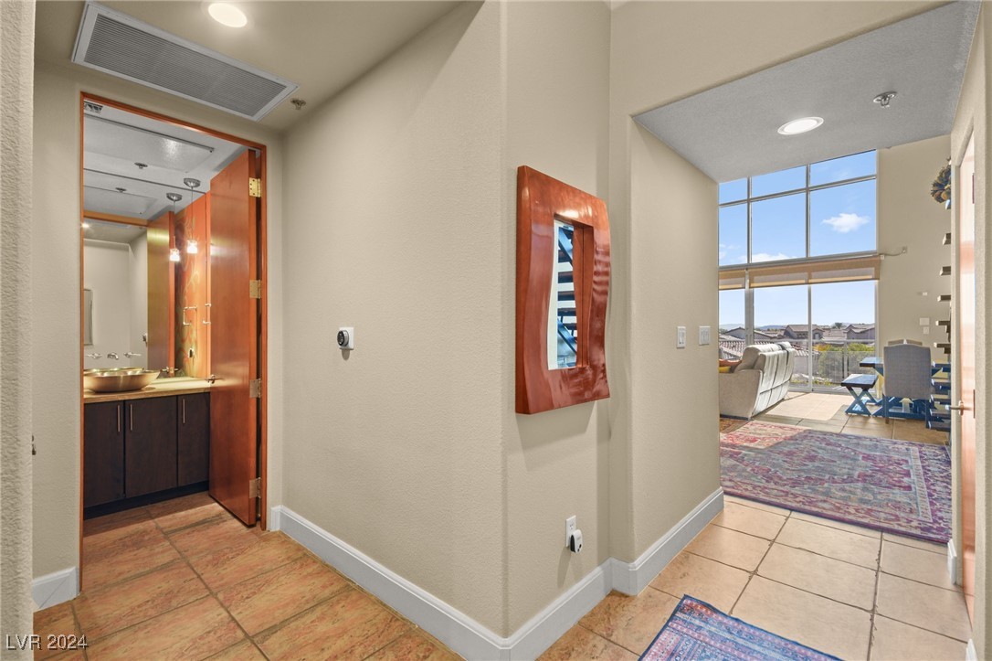 11441 Allerton Park Drive 213 Property Photo 13