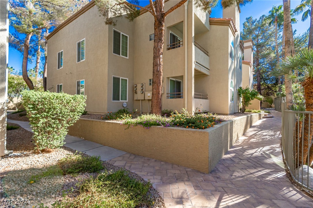3145 East Flamingo Road 2018 Property Photo 2