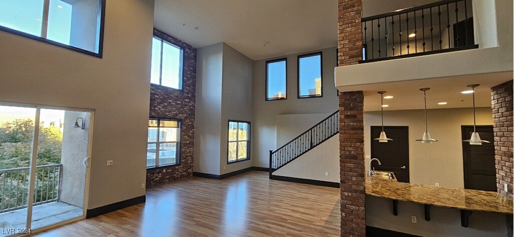 26 East Serene Avenue 401 Property Photo 1