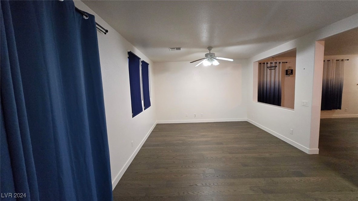 849 Purdy Lodge Street Property Photo 3