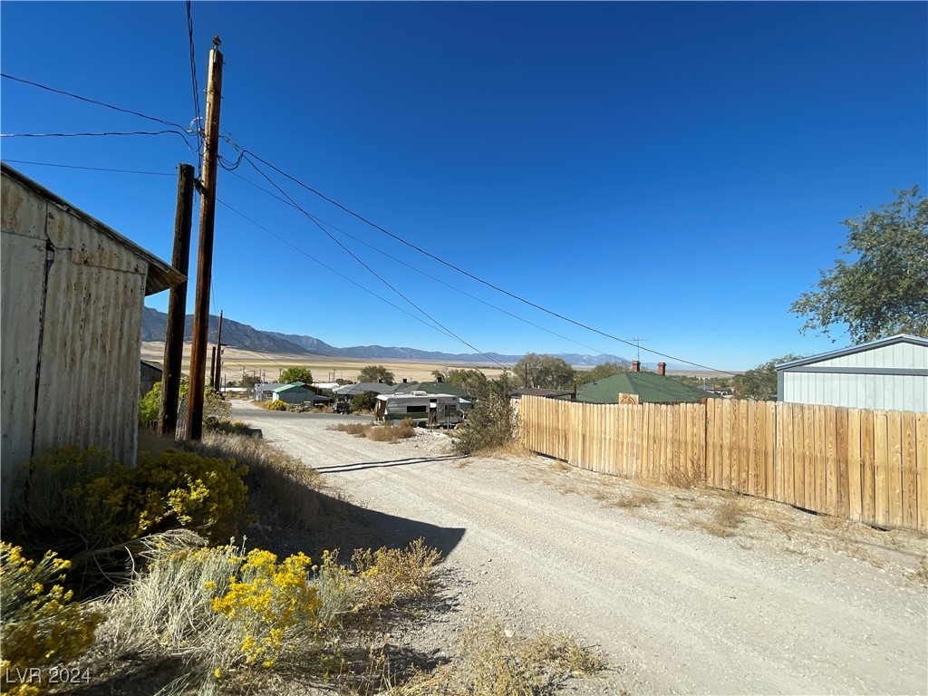 12 E Avenue Property Photo 19