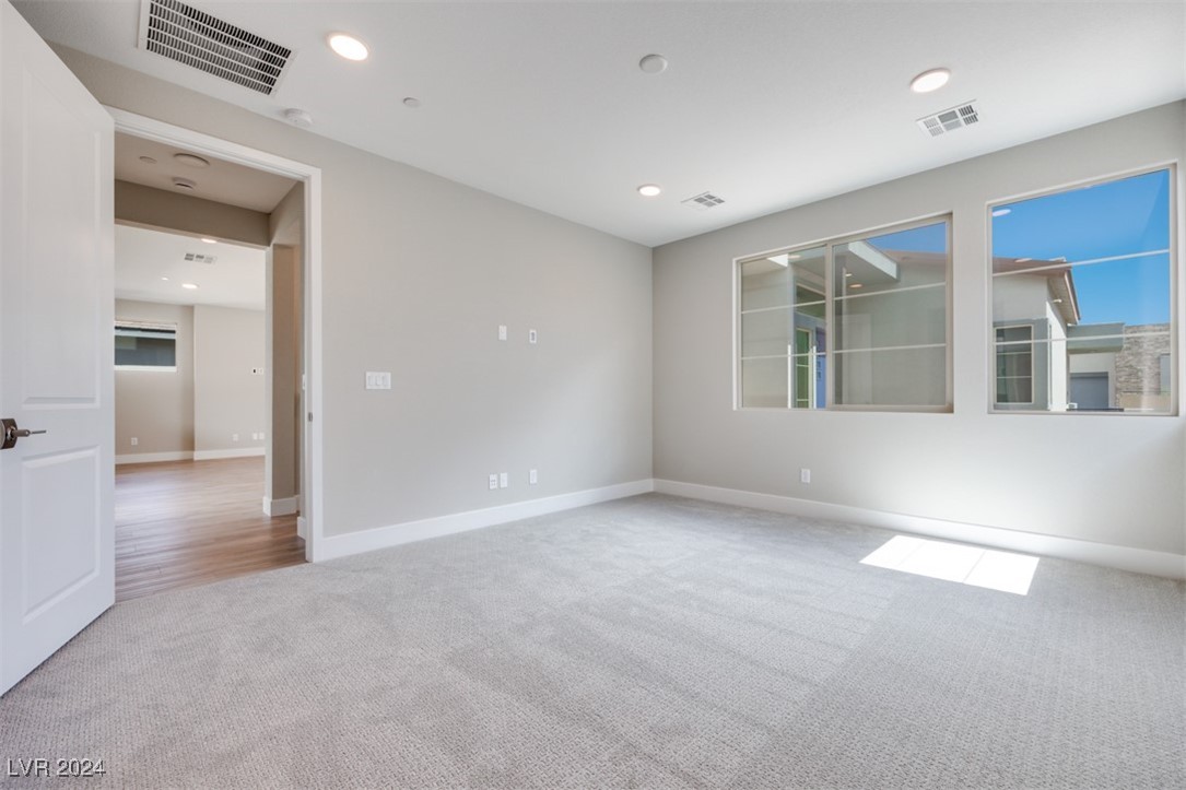 9927 Evergreen Pine St Street Property Photo 11