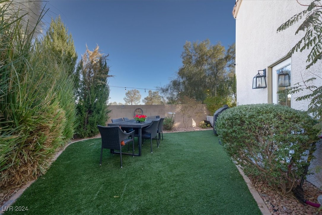 3368 Epson Street Property Photo