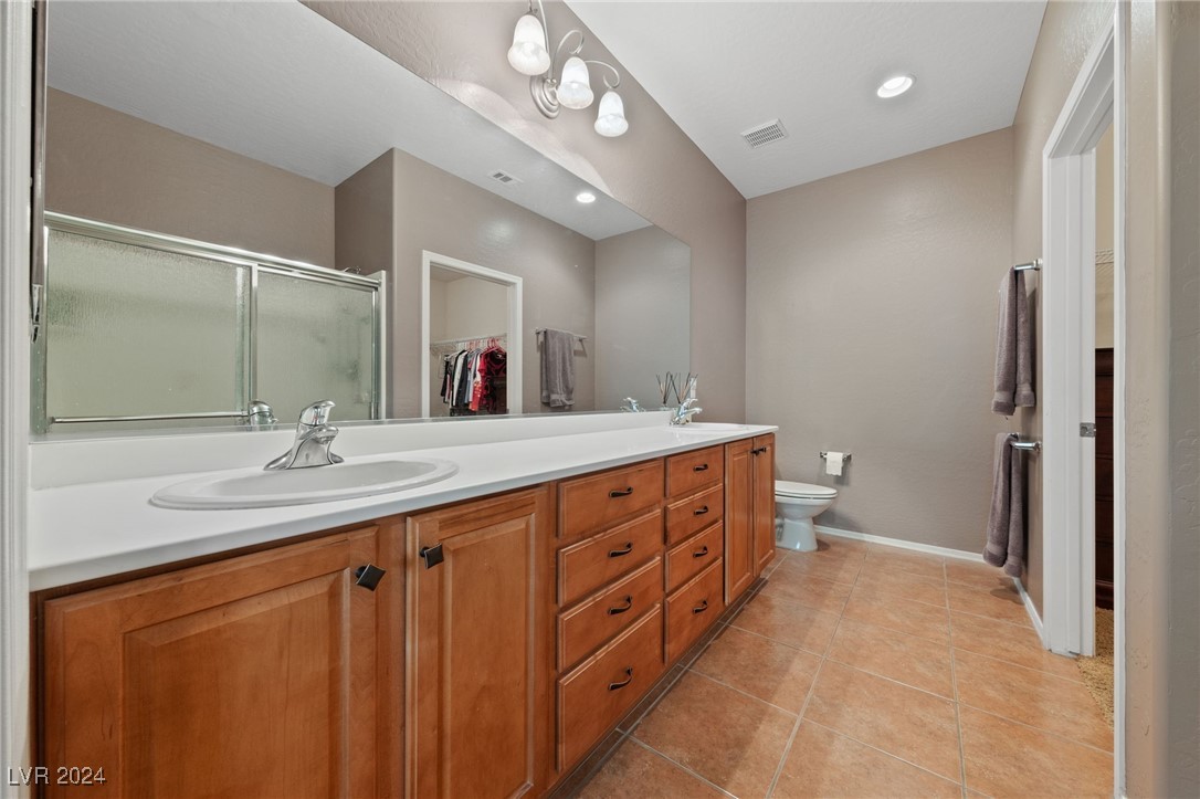 2506 Starlight Valley Street Property Photo 14