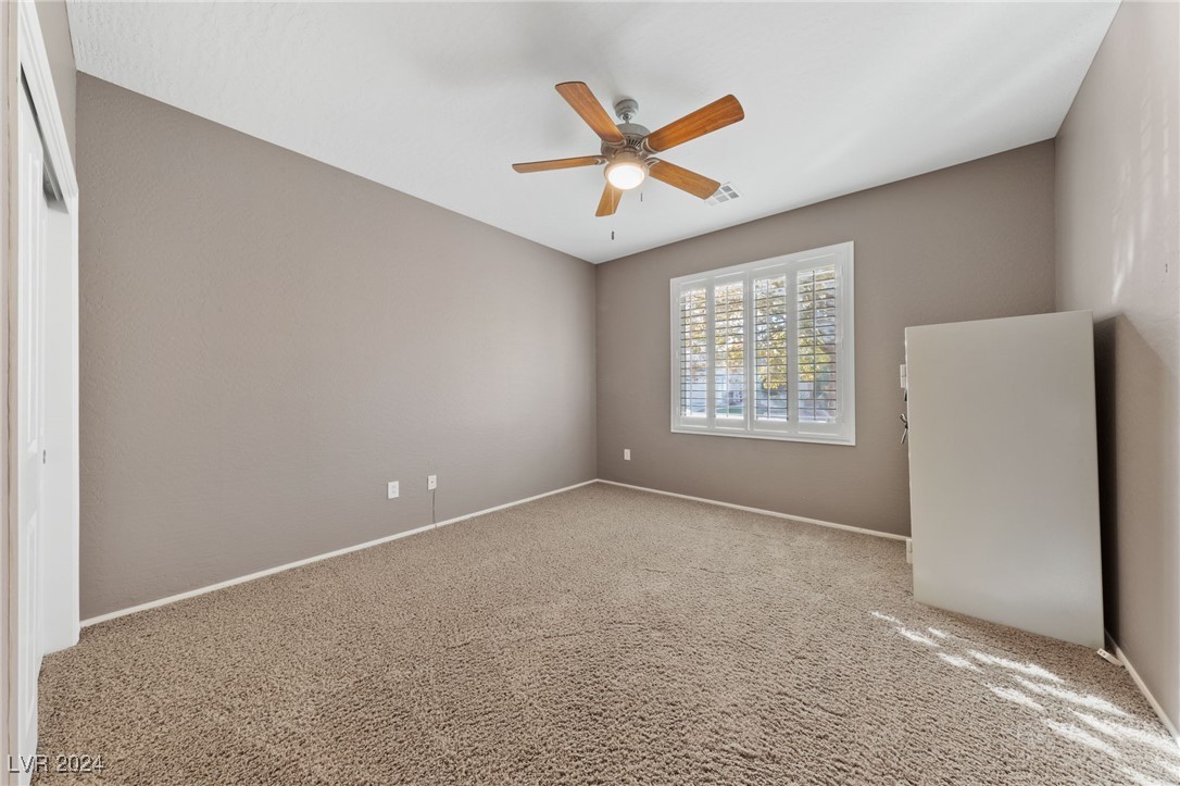 2506 Starlight Valley Street Property Photo 17
