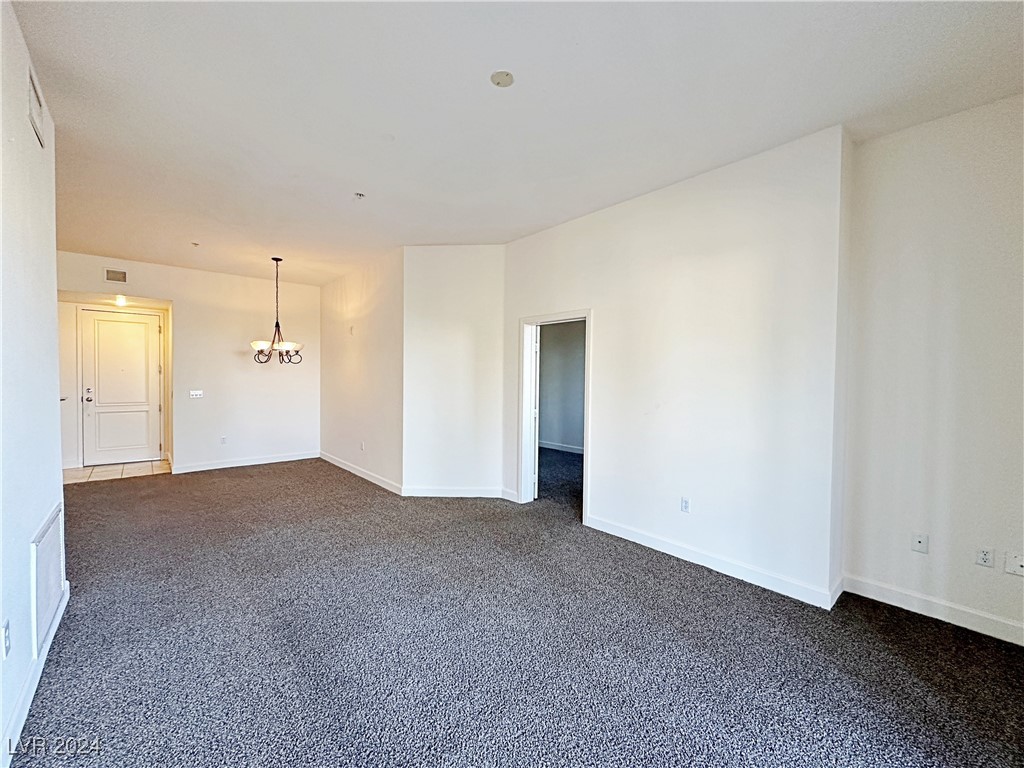 71 East Agate Avenue 207 Property Photo 11