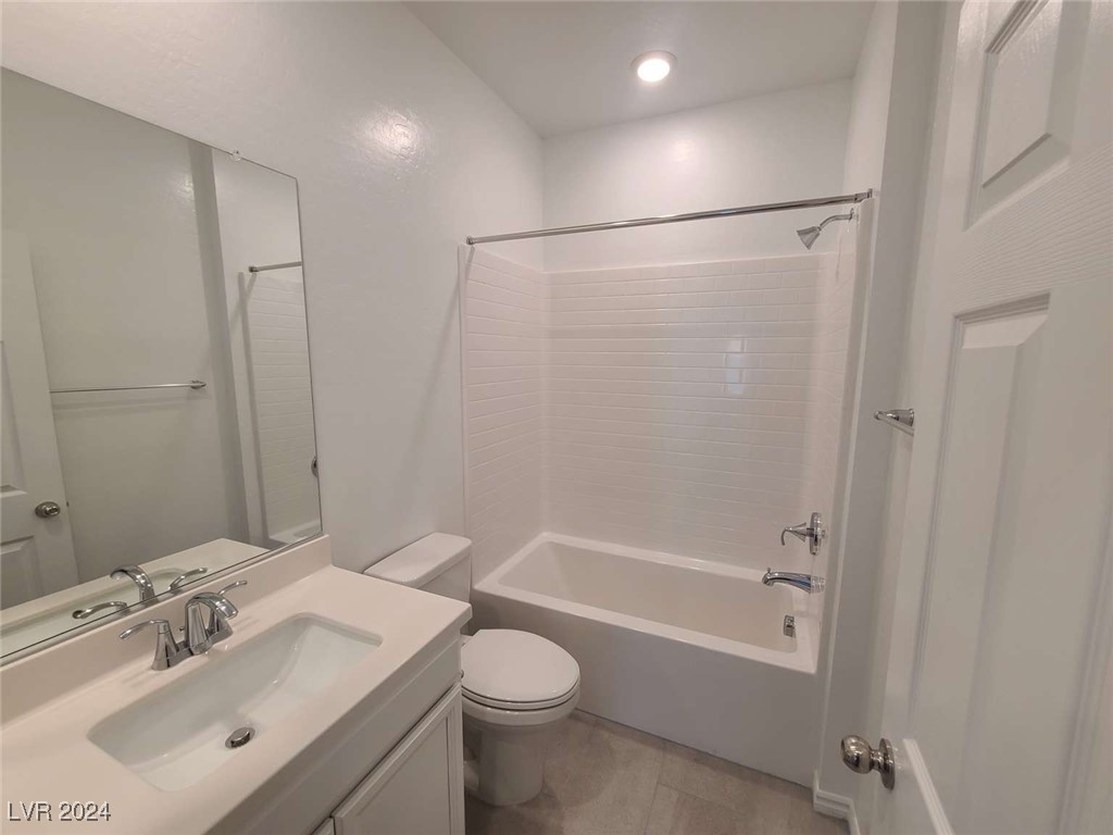 7332 North Decatur Boulevard 2 Property Photo 16