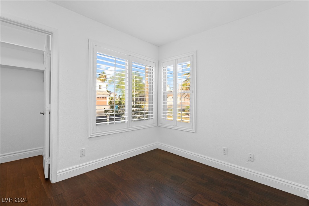 356 Clark Drive Property Photo 21