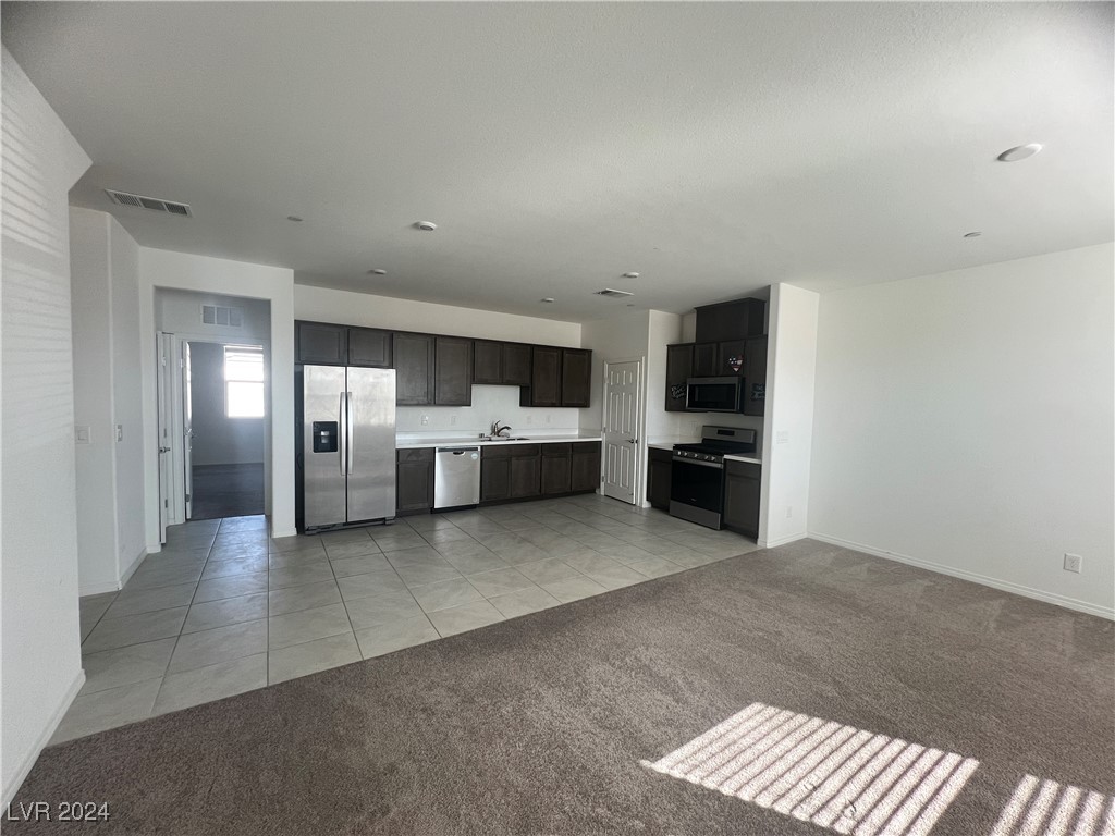 489 Anthurium Place Property Photo 3