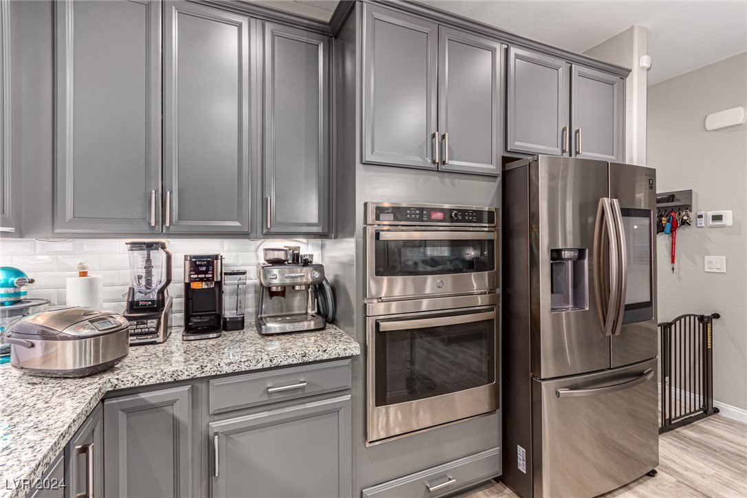 39 Castleton Tower Court Property Photo 11