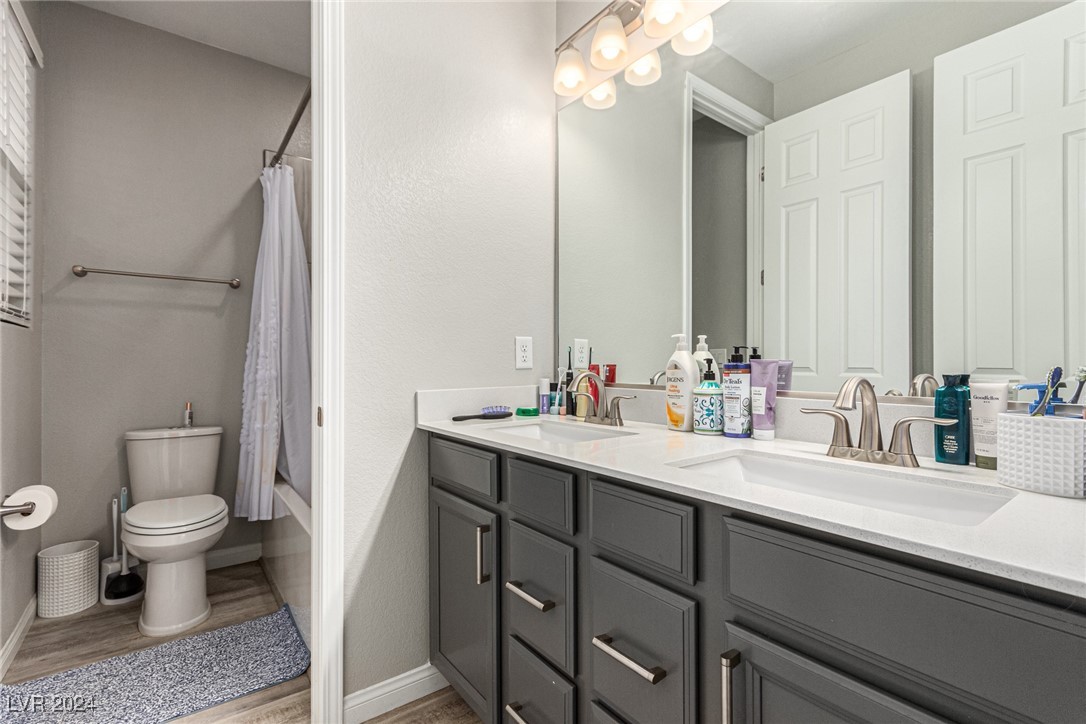 39 Castleton Tower Court Property Photo 26