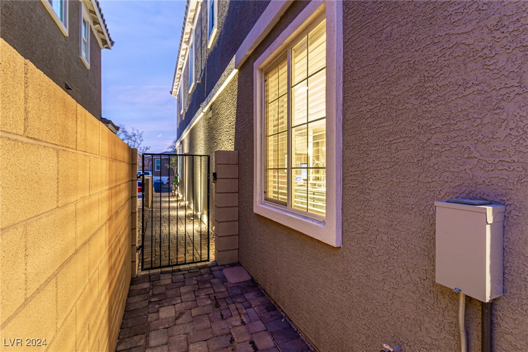 39 Castleton Tower Court Property Photo 36