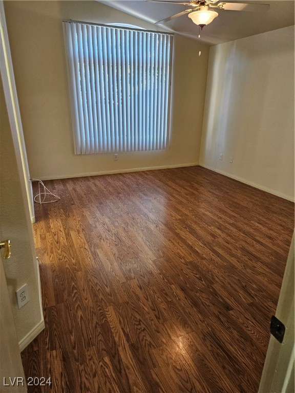 916 Autumn Royal Lane Property Photo 5
