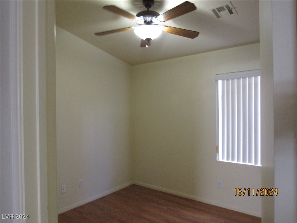 916 Autumn Royal Lane Property Photo 9