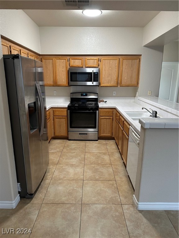1404 Seward Street 104 Property Photo 6