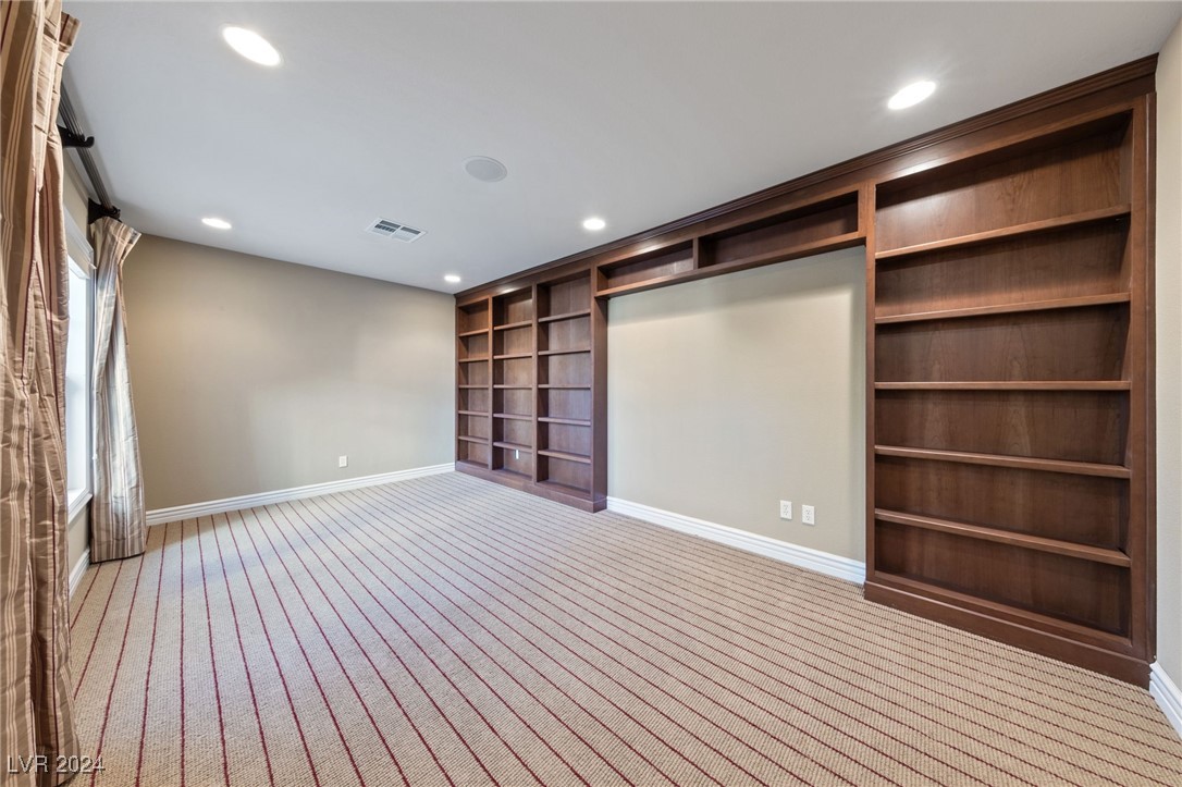 7438 Desertscape Avenue Property Photo 19