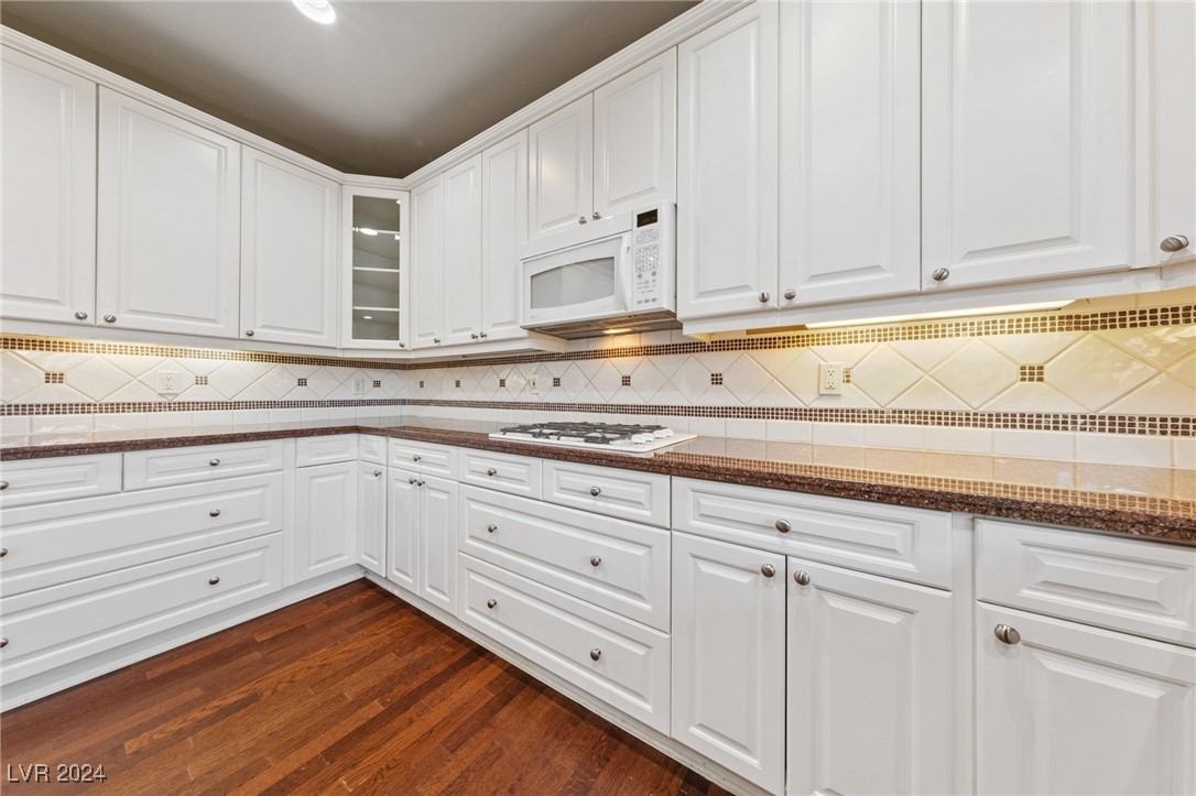 7438 Desertscape Avenue Property Photo 29