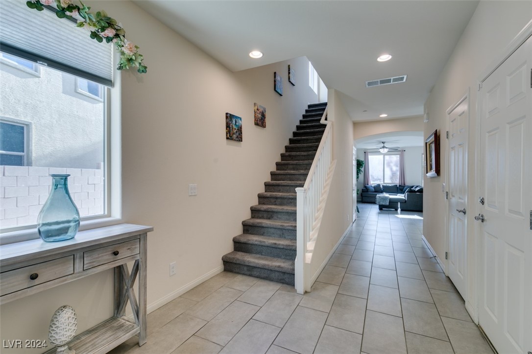 2947 Caxton Grove Drive Property Photo 6
