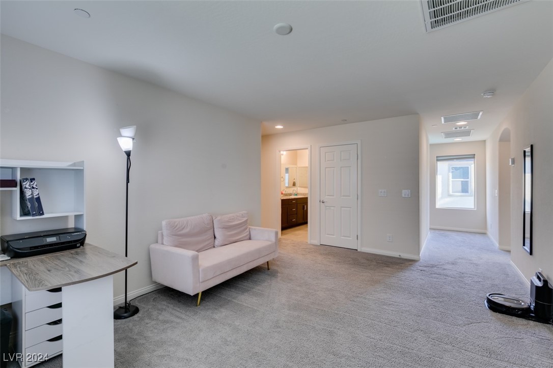 2947 Caxton Grove Drive Property Photo 18