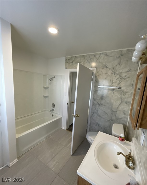 21 E Avenue Property Photo 11