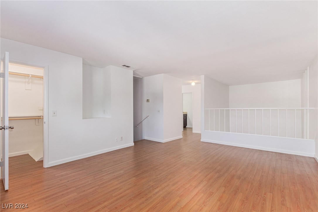 3356 Racquet Street Property Photo 18