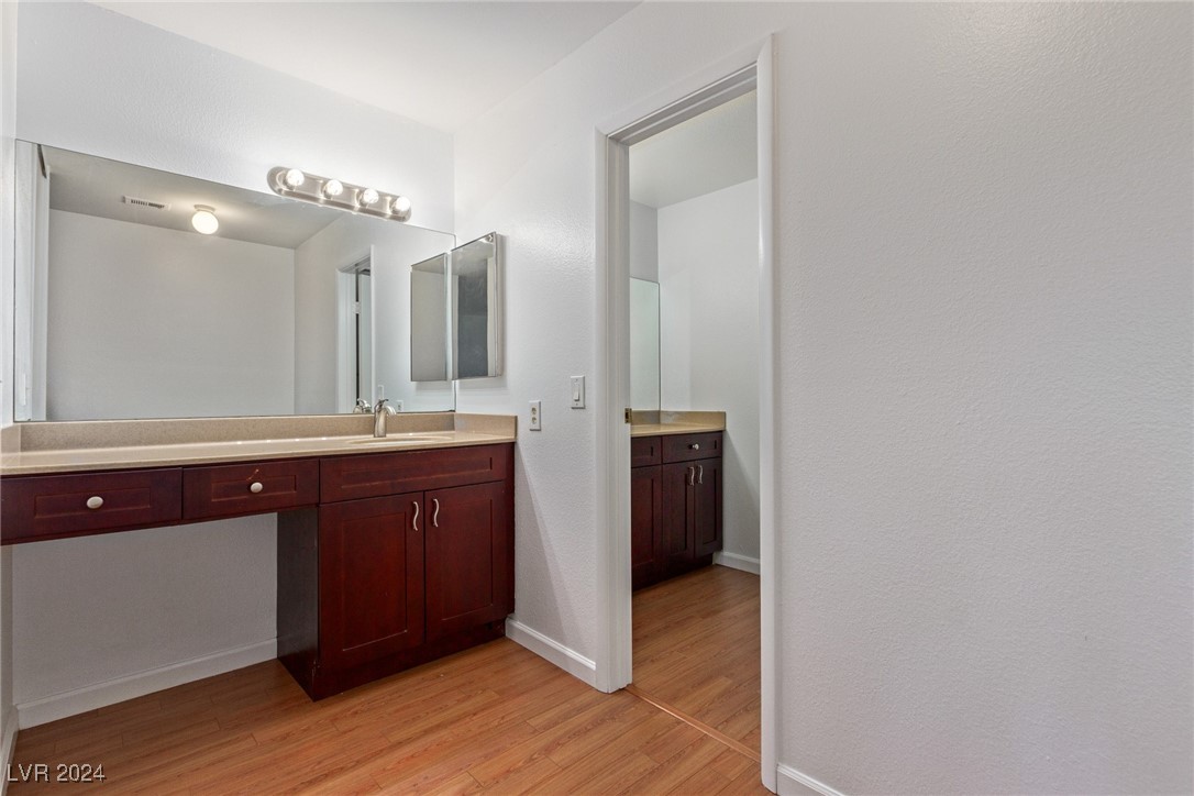 3356 Racquet Street Property Photo 20