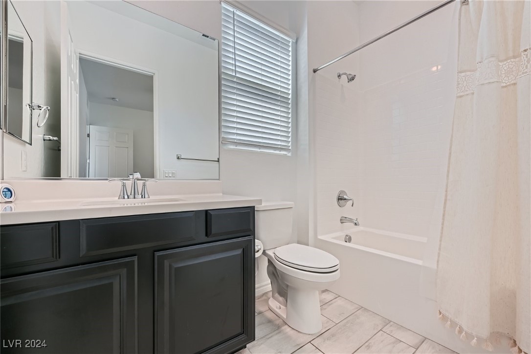 317 Gillespie Glen Avenue Property Photo 22