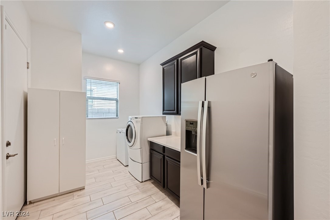 317 Gillespie Glen Avenue Property Photo 23