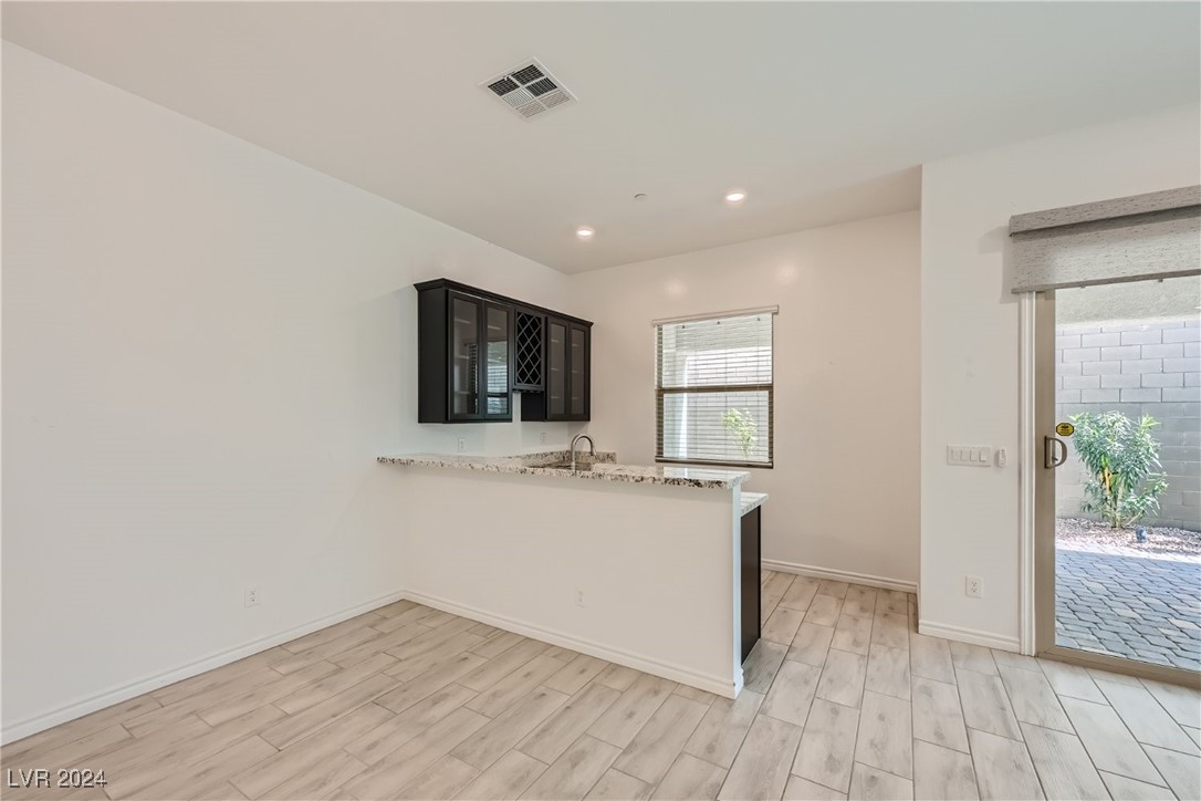 317 Gillespie Glen Avenue Property Photo 24