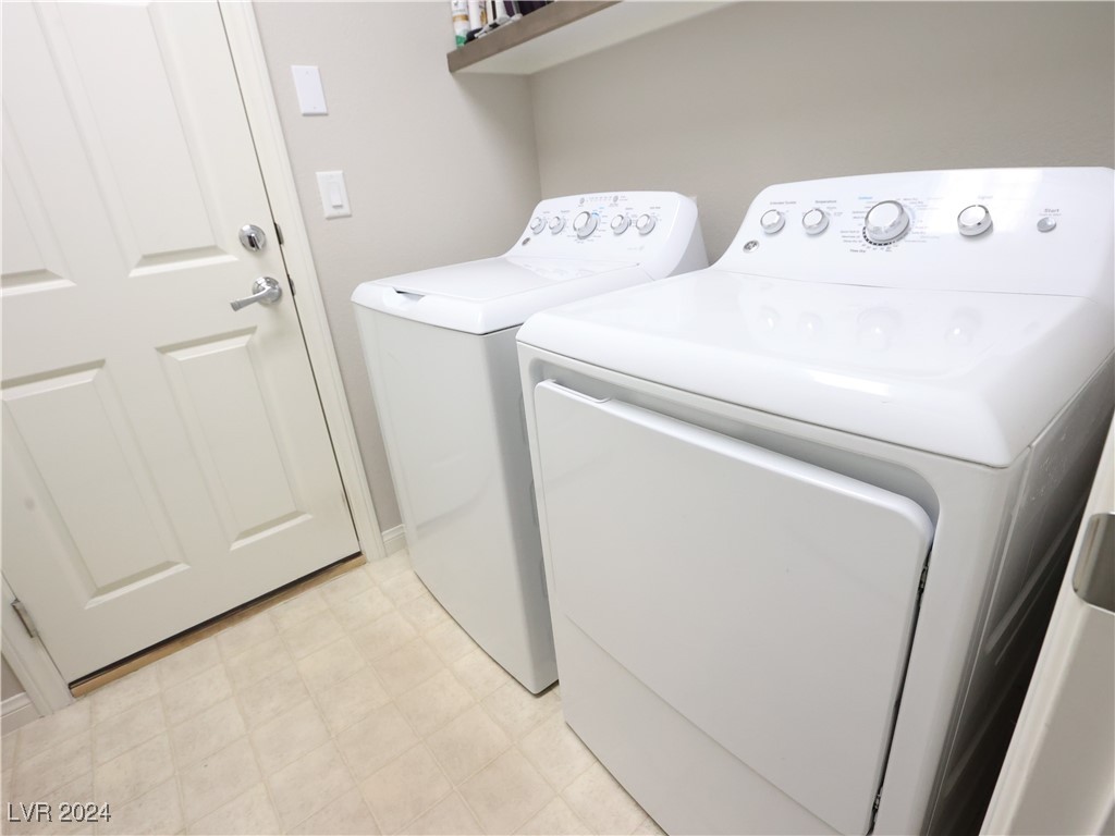 5953 Graystone Ridge Avenue Property Photo 23