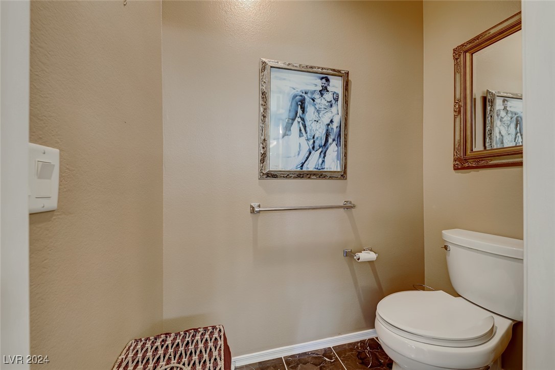 2633 Langford Avenue Property Photo 31