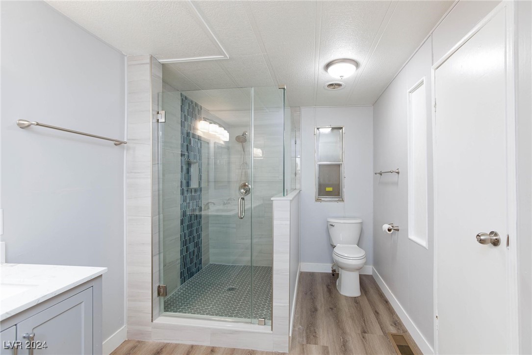 4608 Royal Ridge Avenue Property Photo 25