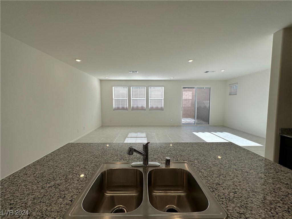 9079 Vesey Avenue Property Photo 6