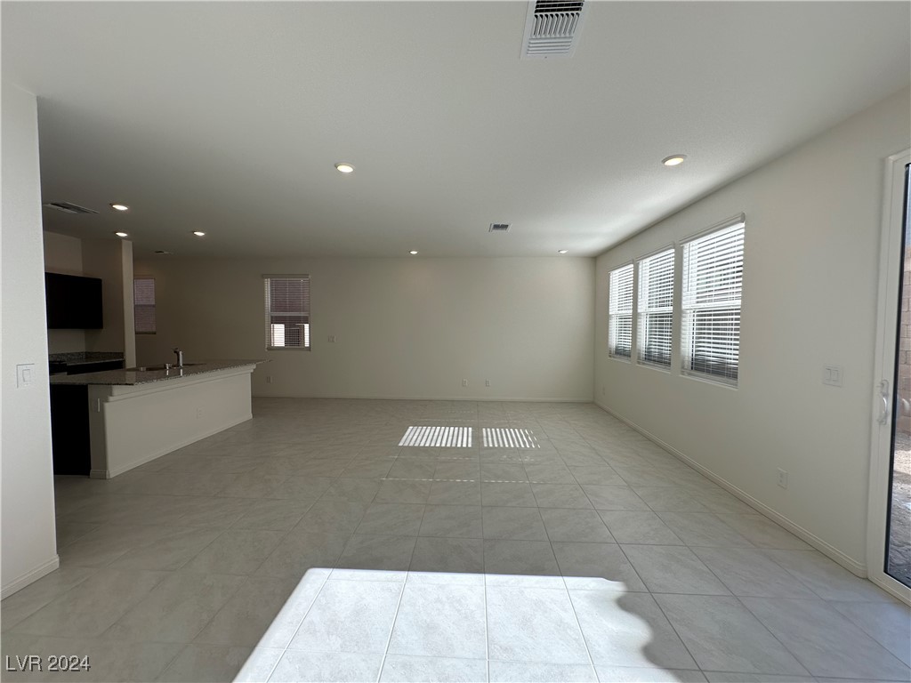 9079 Vesey Avenue Property Photo 11