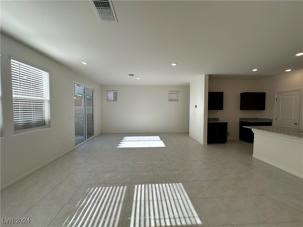 9079 Vesey Avenue Property Photo 12