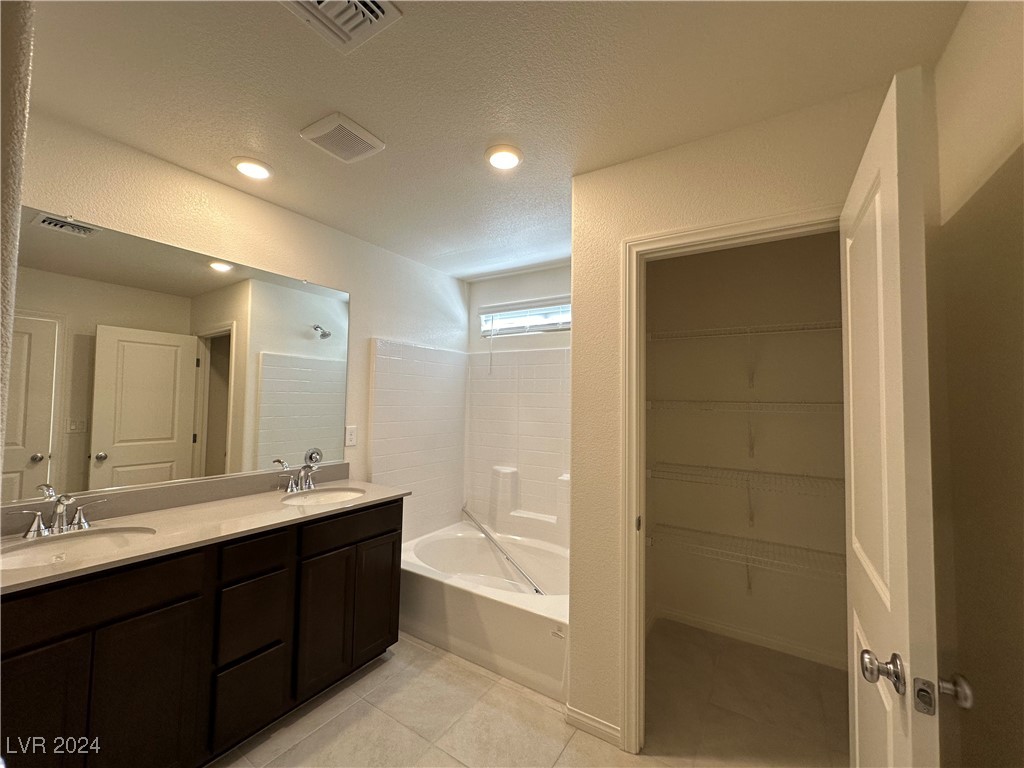 9079 Vesey Avenue Property Photo 21