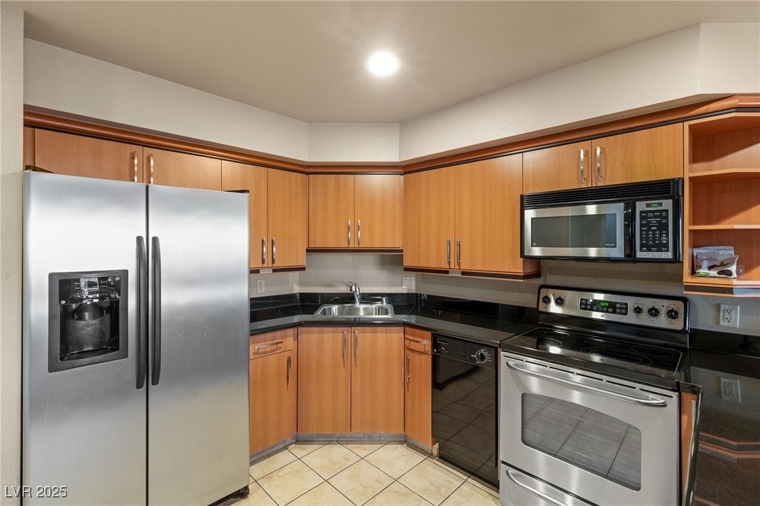 211 East Flamingo Road 610 Property Photo 14